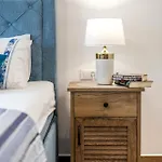 Comfort Apartment *