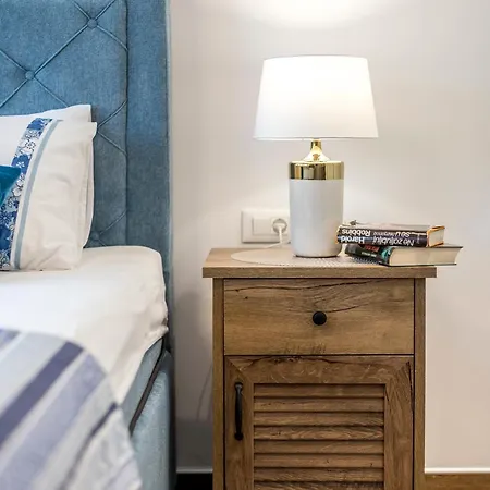 Comfort Apartment *